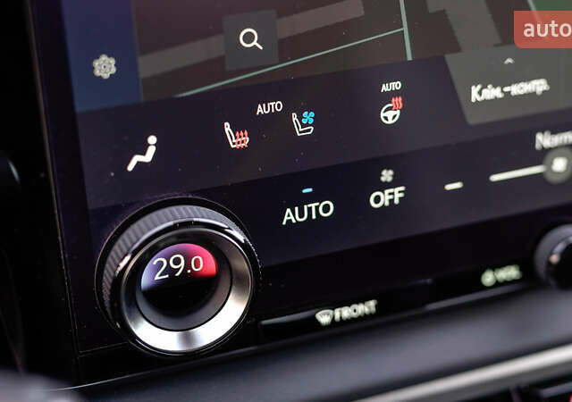 Серый Лексус РХ, объемом двигателя 2.5 л и пробегом 19 тыс. км за 82135 $, фото 32 на Automoto.ua