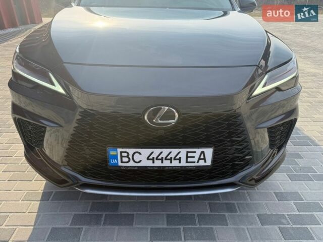 Сірий Лексус РХ, об'ємом двигуна 2.39 л та пробігом 50 тис. км за 76500 $, фото 2 на Automoto.ua