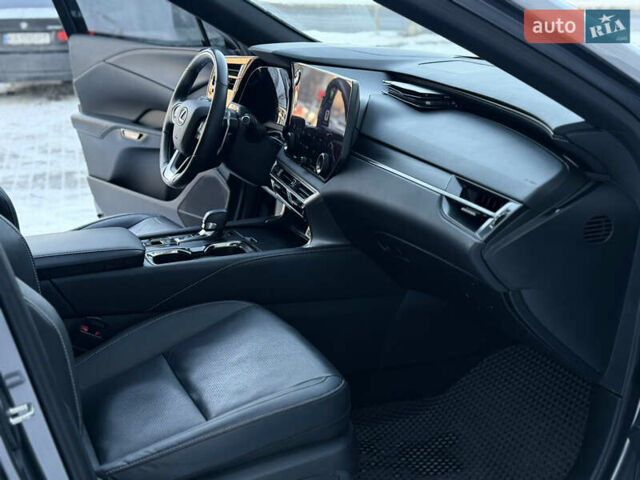 Серый Лексус РХ, объемом двигателя 2.39 л и пробегом 29 тыс. км за 59900 $, фото 14 на Automoto.ua