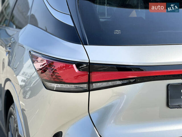 Сірий Лексус РХ, об'ємом двигуна 2.39 л та пробігом 20 тис. км за 70500 $, фото 15 на Automoto.ua