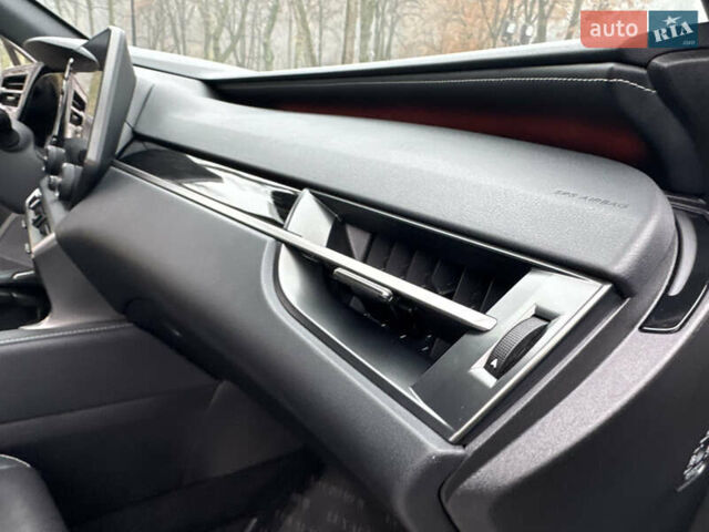 Серый Лексус РХ, объемом двигателя 2.39 л и пробегом 40 тыс. км за 63999 $, фото 109 на Automoto.ua