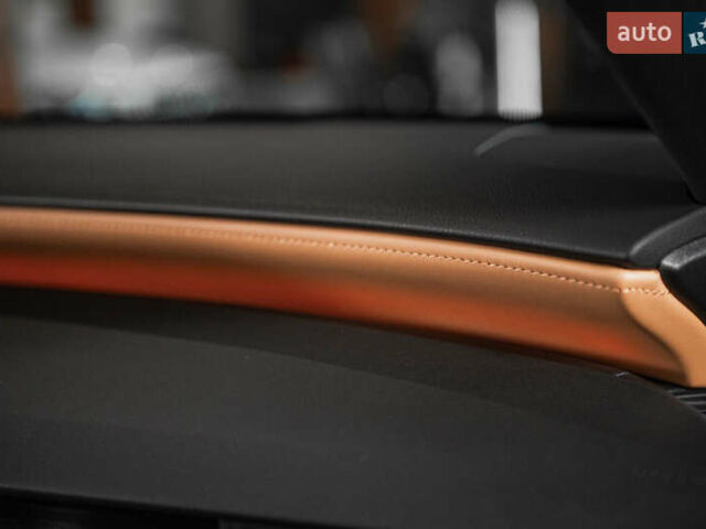 Серый Лексус РХ, объемом двигателя 2.5 л и пробегом 50 тыс. км за 75900 $, фото 33 на Automoto.ua