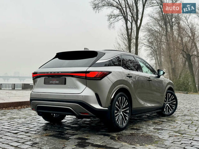 Серый Лексус РХ, объемом двигателя 2.39 л и пробегом 40 тыс. км за 63999 $, фото 81 на Automoto.ua