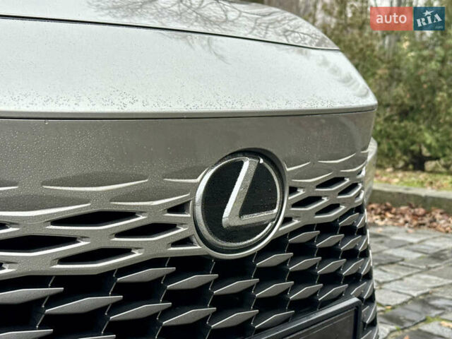 Серый Лексус РХ, объемом двигателя 2.39 л и пробегом 40 тыс. км за 63999 $, фото 137 на Automoto.ua