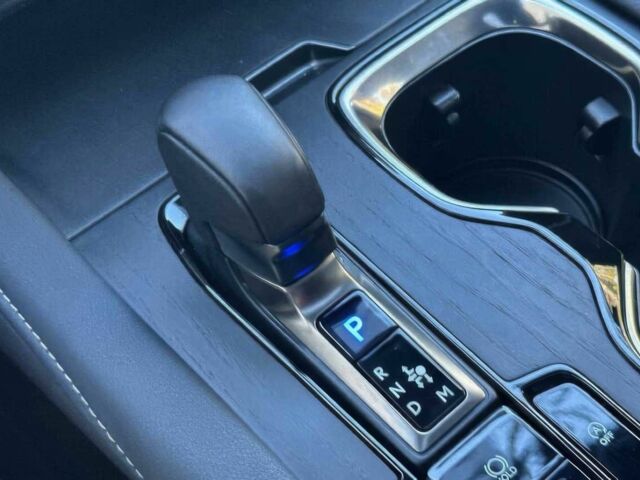 Серый Лексус РХ, объемом двигателя 2.4 л и пробегом 20 тыс. км за 22000 $, фото 10 на Automoto.ua