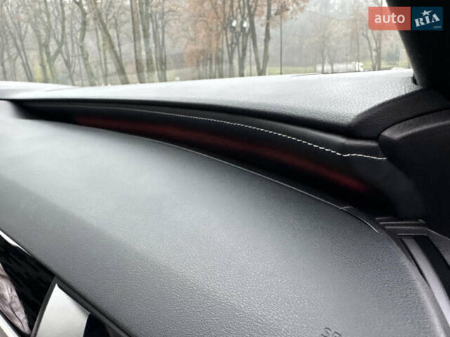 Серый Лексус РХ, объемом двигателя 2.39 л и пробегом 40 тыс. км за 63999 $, фото 105 на Automoto.ua