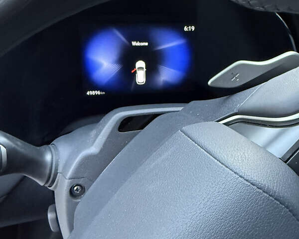 Сірий Лексус РХ, об'ємом двигуна 2.4 л та пробігом 50 тис. км за 56999 $, фото 9 на Automoto.ua