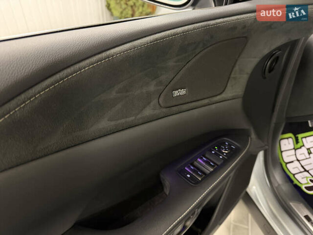 Серый Лексус РХ, объемом двигателя 2.39 л и пробегом 45 тыс. км за 64990 $, фото 47 на Automoto.ua