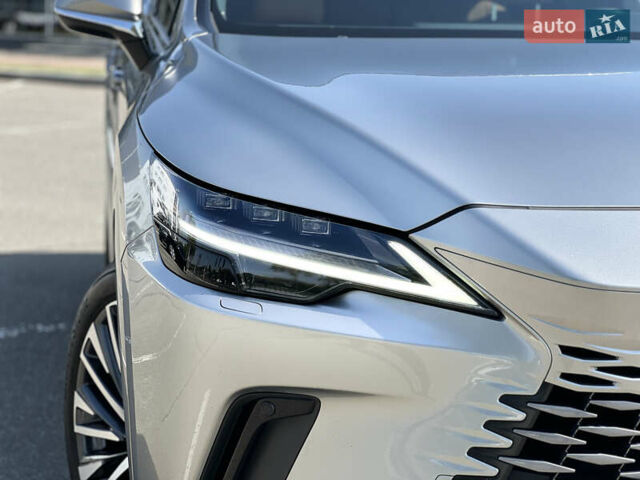 Сірий Лексус РХ, об'ємом двигуна 2.39 л та пробігом 20 тис. км за 70500 $, фото 4 на Automoto.ua