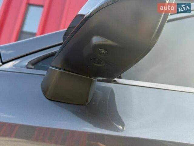 Сірий Лексус РХ, об'ємом двигуна 2.39 л та пробігом 50 тис. км за 76500 $, фото 19 на Automoto.ua