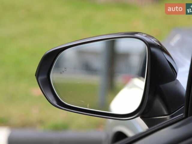 Сірий Лексус РХ, об'ємом двигуна 2.39 л та пробігом 16 тис. км за 77000 $, фото 34 на Automoto.ua