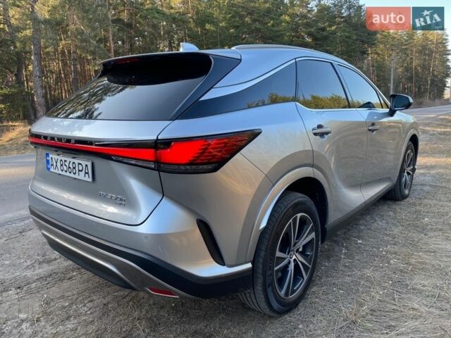 Серый Лексус РХ, объемом двигателя 2.5 л и пробегом 33 тыс. км за 63500 $, фото 67 на Automoto.ua