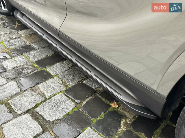 Серый Лексус РХ, объемом двигателя 2.39 л и пробегом 40 тыс. км за 63999 $, фото 143 на Automoto.ua