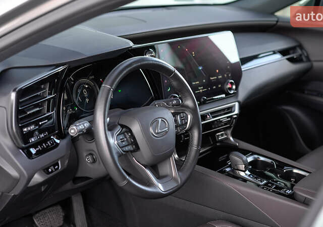 Серый Лексус РХ, объемом двигателя 2.5 л и пробегом 19 тыс. км за 82135 $, фото 15 на Automoto.ua