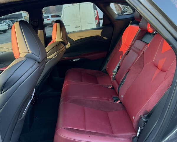 Серый Лексус РХ, объемом двигателя 2.4 л и пробегом 27 тыс. км за 74500 $, фото 10 на Automoto.ua