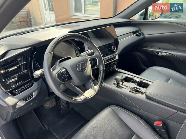 Сірий Лексус РХ, об'ємом двигуна 2.4 л та пробігом 50 тис. км за 55500 $, фото 40 на Automoto.ua