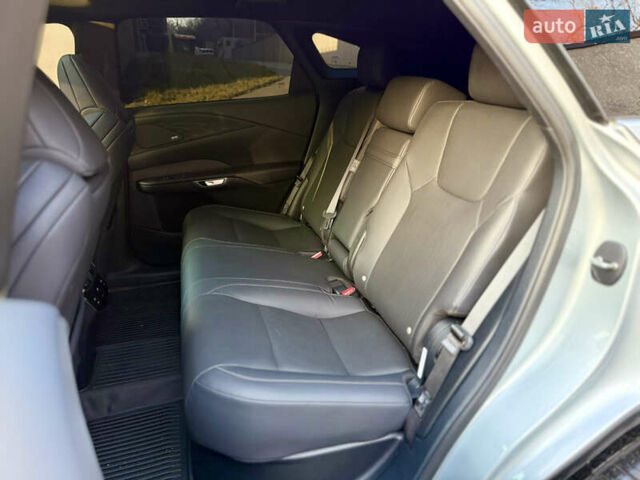 Серый Лексус РХ, объемом двигателя 2.4 л и пробегом 45 тыс. км за 64500 $, фото 14 на Automoto.ua