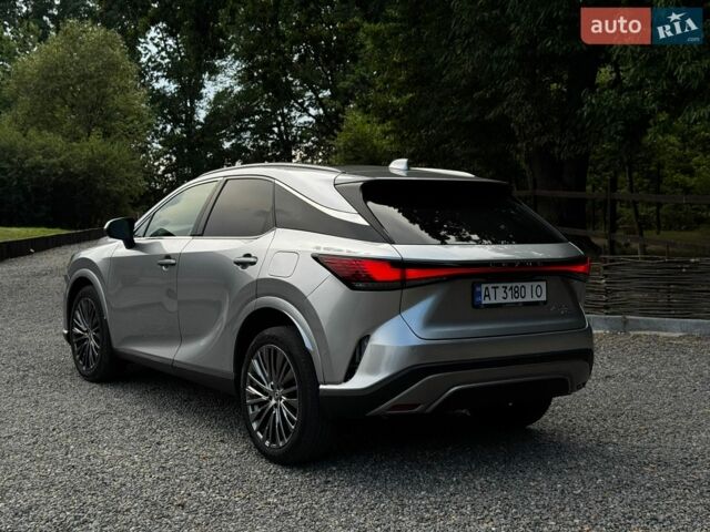 Сірий Лексус РХ, об'ємом двигуна 2.5 л та пробігом 20 тис. км за 62000 $, фото 1 на Automoto.ua