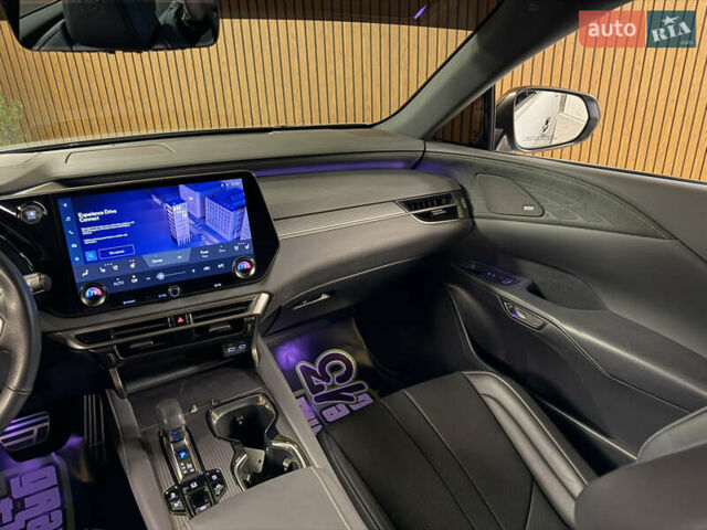 Серый Лексус РХ, объемом двигателя 2.39 л и пробегом 45 тыс. км за 64990 $, фото 23 на Automoto.ua