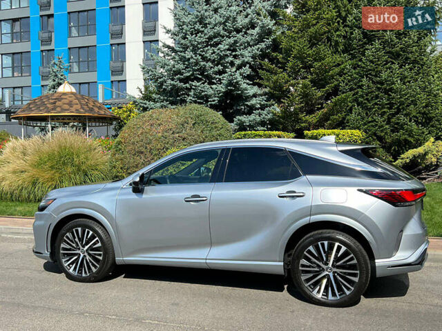 Лексус РХ 2023 в Днепре (Днепропетровске) на Automoto.ua Серый Лексус РХ, объемом двигателя 2.4 л и пробегом 50 тыс. км за 56000 $, фото 66 на Automoto.ua