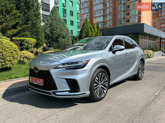 Лексус РХ 2023 в Днепре (Днепропетровске) на Automoto.ua Серый Лексус РХ, объемом двигателя 2.4 л и пробегом 50 тыс. км за 56000 $, фото 60 на Automoto.ua
