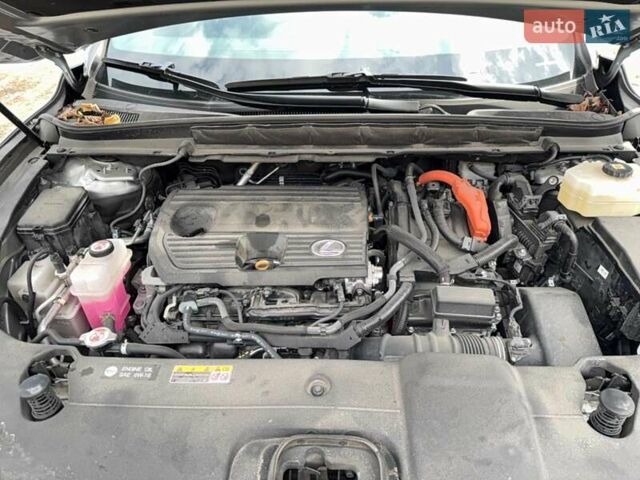 Лексус РХ 2023 у Києві на Automoto.ua Сірий Лексус РХ, об'ємом двигуна 2.5 л та пробігом 47 тис. км за 25600 $, фото 6 на Automoto.ua