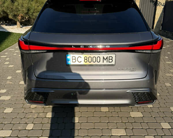 Сірий Лексус РХ, об'ємом двигуна 2.49 л та пробігом 65 тис. км за 67000 $, фото 4 на Automoto.ua