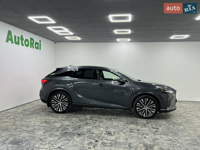 Серый Лексус РХ, объемом двигателя 2.5 л и пробегом 50 тыс. км за 74999 $, фото 2 на Automoto.ua