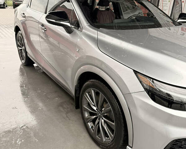 Сірий Лексус РХ, об'ємом двигуна 2.39 л та пробігом 39 тис. км за 56500 $, фото 5 на Automoto.ua