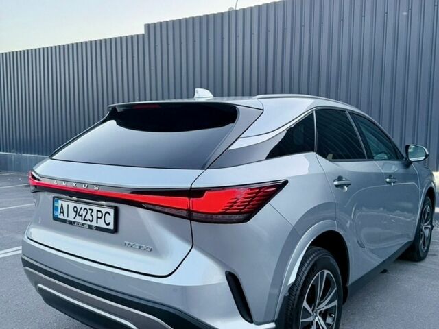 Сірий Лексус РХ, об'ємом двигуна 2.4 л та пробігом 38 тис. км за 49000 $, фото 9 на Automoto.ua