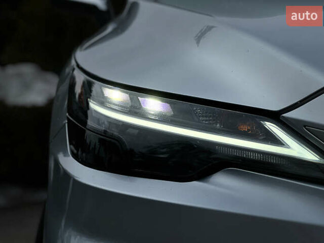 Серый Лексус РХ, объемом двигателя 2.39 л и пробегом 38 тыс. км за 55900 $, фото 27 на Automoto.ua