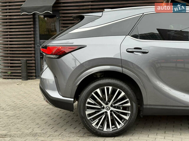 Сірий Лексус РХ, об'ємом двигуна 2.39 л та пробігом 32 тис. км за 56500 $, фото 8 на Automoto.ua