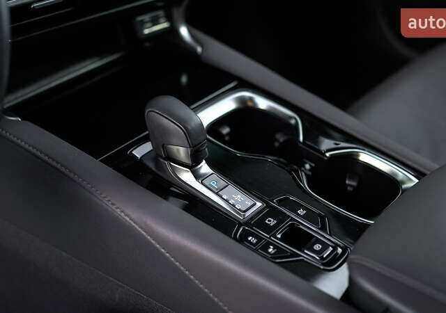 Серый Лексус РХ, объемом двигателя 2.5 л и пробегом 19 тыс. км за 82135 $, фото 34 на Automoto.ua