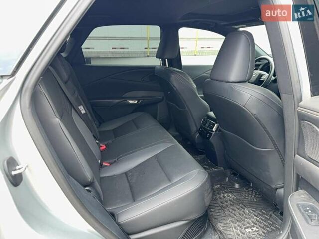 Лексус РХ 2023 у Києві на Automoto.ua Сірий Лексус РХ, об'ємом двигуна 2.5 л та пробігом 47 тис. км за 25600 $, фото 5 на Automoto.ua