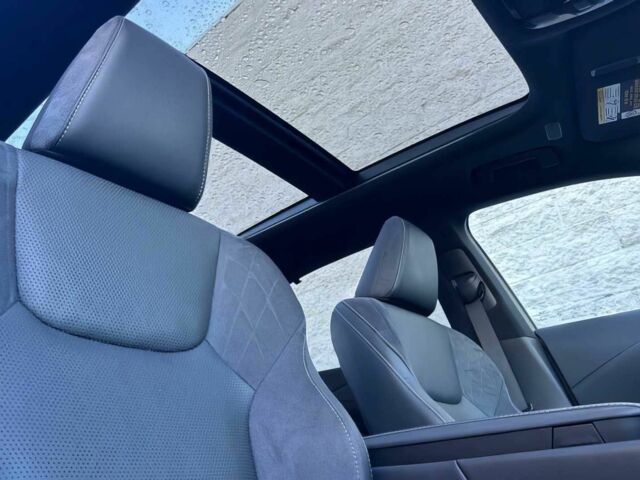 Серый Лексус РХ, объемом двигателя 2.4 л и пробегом 20 тыс. км за 22000 $, фото 6 на Automoto.ua