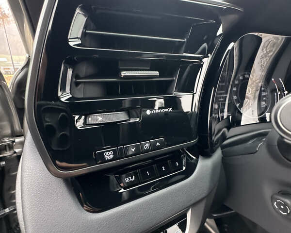 Серый Лексус РХ, объемом двигателя 2.39 л и пробегом 40 тыс. км за 63999 $, фото 17 на Automoto.ua