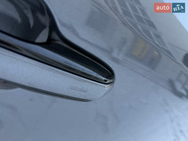 Серый Лексус РХ, объемом двигателя 2.39 л и пробегом 29 тыс. км за 59900 $, фото 16 на Automoto.ua