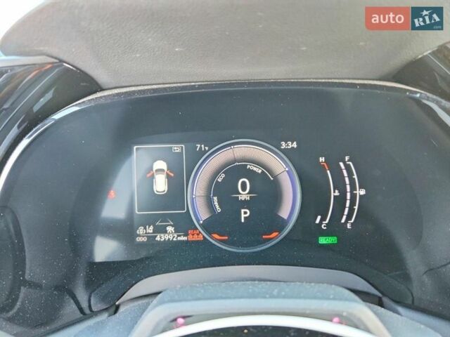 Серый Лексус РХ, объемом двигателя 2.5 л и пробегом 70 тыс. км за 30000 $, фото 8 на Automoto.ua