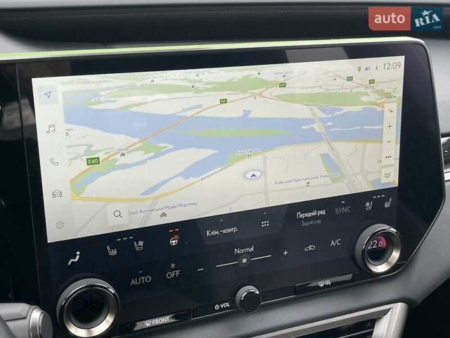 Серый Лексус РХ, объемом двигателя 2.5 л и пробегом 26 тыс. км за 82000 $, фото 37 на Automoto.ua