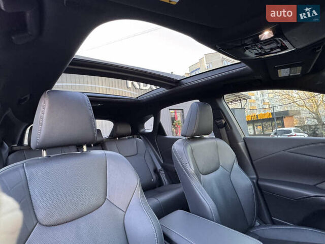 Серый Лексус РХ, объемом двигателя 2.49 л и пробегом 33 тыс. км за 68000 $, фото 16 на Automoto.ua