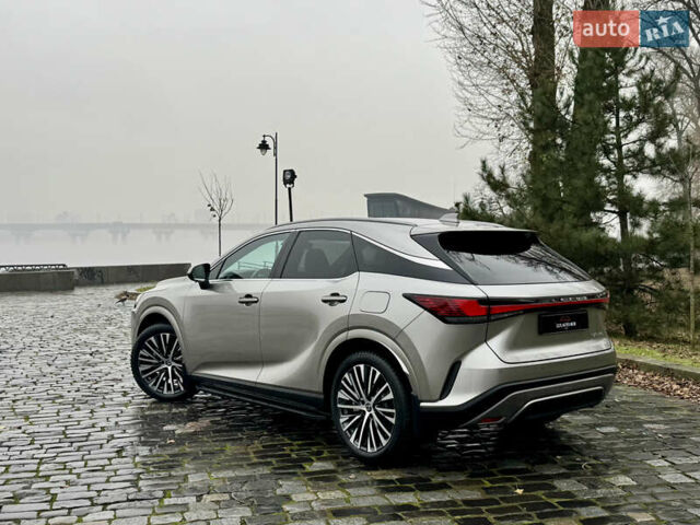 Серый Лексус РХ, объемом двигателя 2.39 л и пробегом 40 тыс. км за 63999 $, фото 78 на Automoto.ua