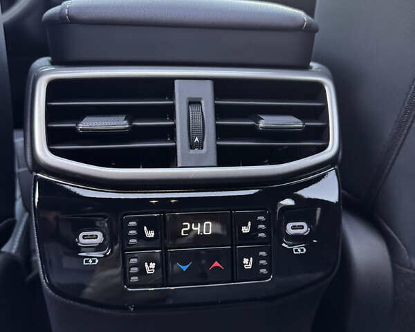 Серый Лексус РХ, объемом двигателя 2.49 л и пробегом 33 тыс. км за 68000 $, фото 21 на Automoto.ua