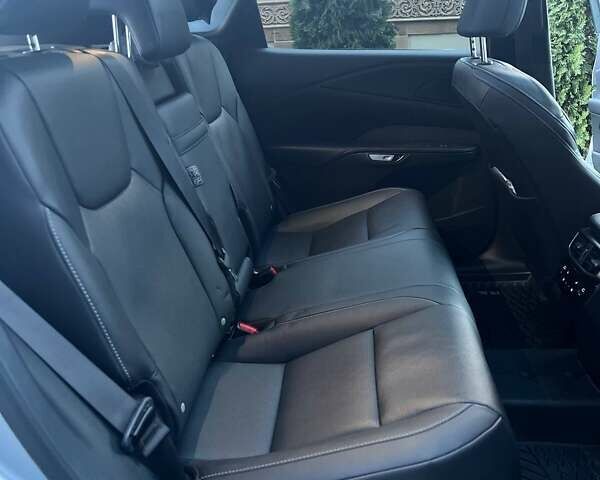 Сірий Лексус РХ, об'ємом двигуна 2.4 л та пробігом 50 тис. км за 66500 $, фото 9 на Automoto.ua
