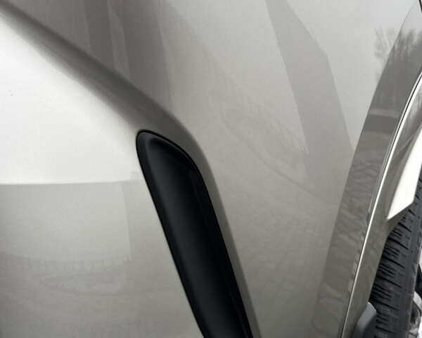 Серый Лексус РХ, объемом двигателя 2.39 л и пробегом 40 тыс. км за 63999 $, фото 123 на Automoto.ua