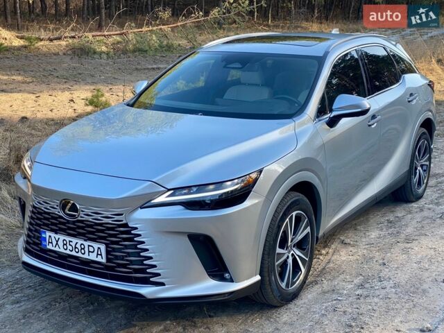 Сірий Лексус РХ, об'ємом двигуна 2.5 л та пробігом 33 тис. км за 59500 $, фото 1 на Automoto.ua