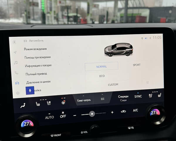 Сірий Лексус РХ, об'ємом двигуна 2.4 л та пробігом 22 тис. км за 65000 $, фото 27 на Automoto.ua