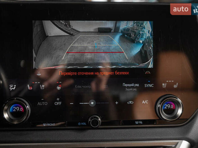 Серый Лексус РХ, объемом двигателя 2.5 л и пробегом 50 тыс. км за 75900 $, фото 47 на Automoto.ua