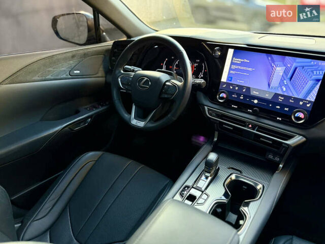 Серый Лексус РХ, объемом двигателя 2.4 л и пробегом 45 тыс. км за 64500 $, фото 19 на Automoto.ua