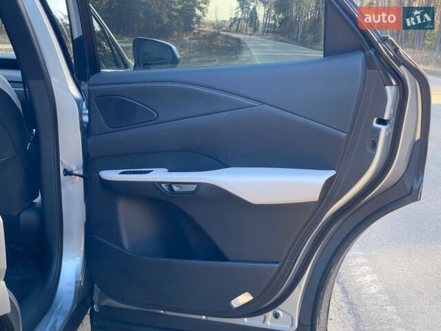 Серый Лексус РХ, объемом двигателя 2.5 л и пробегом 33 тыс. км за 63500 $, фото 20 на Automoto.ua