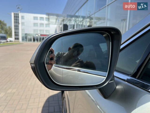 Сірий Лексус РХ, об'ємом двигуна 2.39 л та пробігом 20 тис. км за 70500 $, фото 32 на Automoto.ua